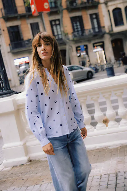 Hovedbilde B.YOUNG - Fabienne LS Shirt Della Robbia Blue